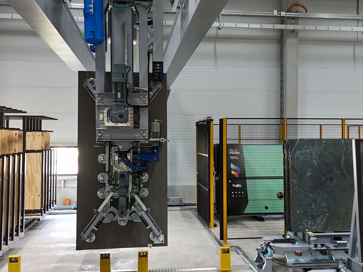 Predator handling system